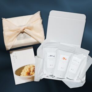 唐津花菱の「綿そぼろセット」