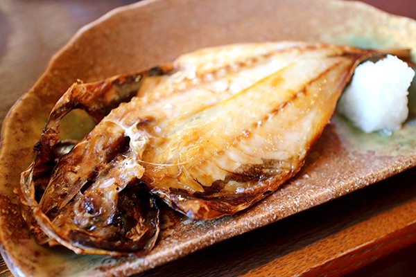 ヨシムラの唐津産アジ干物